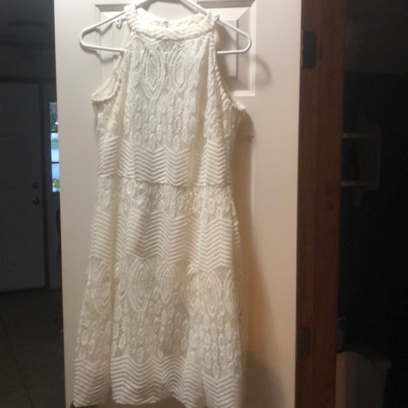 cb White Patterned Formal Dress - Picture 3 of 3